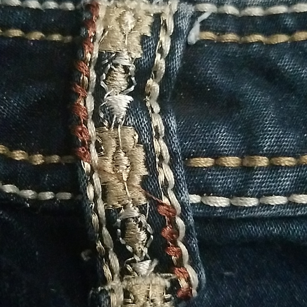 Jean's - Picture 6 of 8